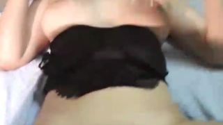 Sexyfrienddds показала свою классную выбритую писечку