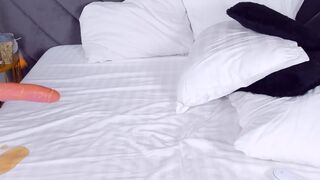 awww_ella stripchat best whore