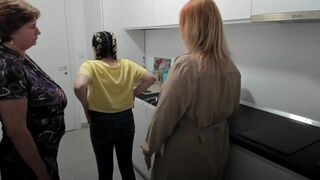 julia35 stripchat most recent december-30-2022