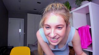 christine_bae stripchat december-17-2022 webcam