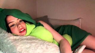 littlesugarpea chaturbate 1-February-2023 play show