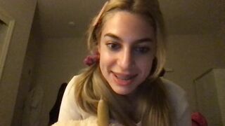 playboybarbie666 chaturbate 16-February-2023 horny girl