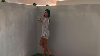 Angelsetfree vicious bitch pulls vagina with fingers