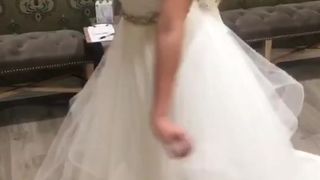 Summer Brielle videos [OnlyFans.com]   shows her sweet holes