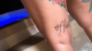 [chaturbate] cardi b twirls her ass in front of the camera