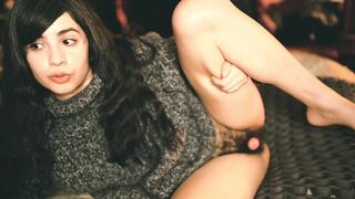 ingennui Jan-15-2024 fucks her wet pussyhole