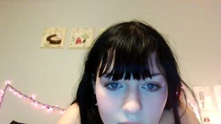 saphirerose1 January-29-2024 busty camslut on hd