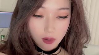 Holly Lim onlyfans  Free Show