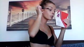 rona2018 crazy queen gently pulls the vagina