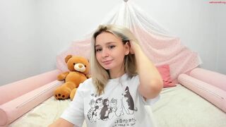 leilalewiss Feb-16-2024 Recent Spy Wet Hole Jerking Off