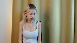 blonde_lotos 02-march-2024 recent female show