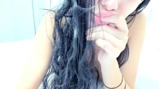 ado_anne Short haired granny