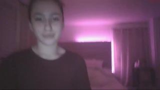 skybaddie77 busty harlot fingering pussy