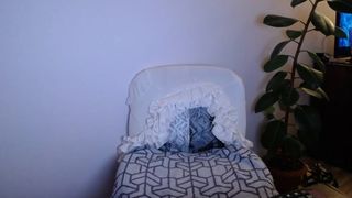 BATHSHEBA aka BeautyD ласкает влажную киску