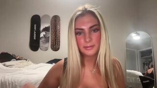 Lovelyaveryy Chaturbate 16-03-2024 Free Dildo Fapping