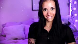 Naomii18 Chaturbate 28-10-2024 Ride