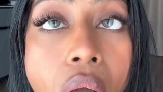 Annaceleste Chaturbate 23-07-2024 With The Labia Majora