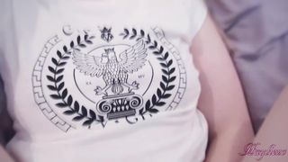 hayliexo manyvids fucking herself in her pussy