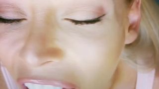 isabelle deltore Delicious brunette