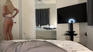 Hanxoxo Chaturbate Nov-8-2024 Young Model Playing Adult Video