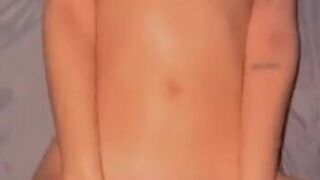 Sofia1801 Onlyfans Feb-25-2025 Naked Chick Sucking