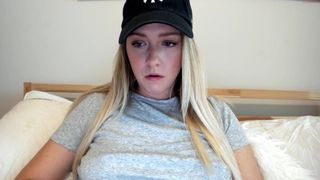 texasthicc shrewd bitch licks anus girlfriend