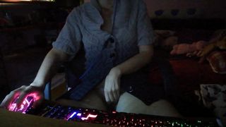 cuteblonde666 squirting from attractive