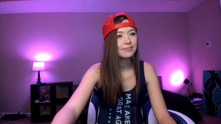 anabelleleigh busty babe masturbates cunt