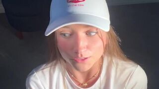 skylar mae x skylarmaexo onlyfans May-01-2025 hottest whore