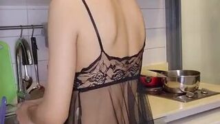 asian_sexdoll onlyfans May-07-2025 touches herself