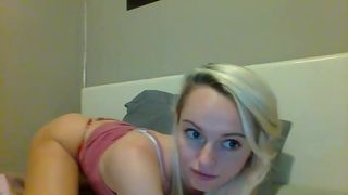 sluts_r_us11 fox rubs her tits and communicates with the chat