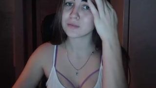 crissheaven4u charming girl jerking off