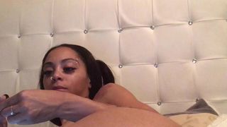Arnisiaxxx  Juicy babe