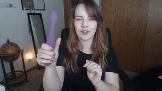 tawneyssexed exquisite bitch pulls pussy