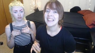 tawneyssexed beautiful bitch shows shaved holes