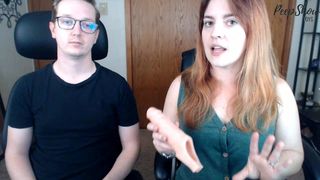 tawneyssexed has both slits