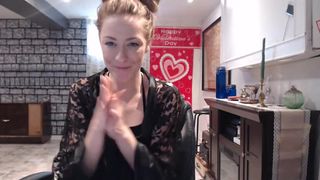 shannonmarieann took off her dress