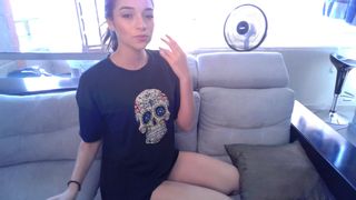 scarlett__baker attractive chick diligently licks dildo