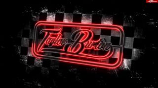 Peliroja Alemana Ardent beauty fondles intimate places