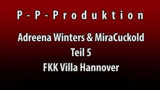 Adreena Winters und Mira Cuckold 5