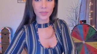 missbella___ show 24.02.2019