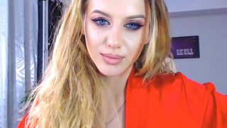 AnjaDee amazing slut is hot fucking her holes