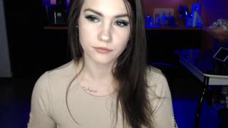 sashabae beautiful chick takes off her underwear