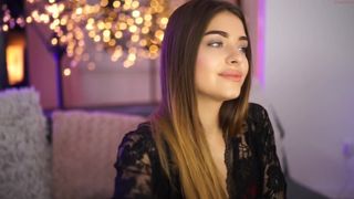 salenastorm blonde hairstyle fingering shaved cunt