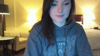 kellyheart cute bitch massaging pussy