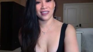 jade_lee crazy woman masturbating cunt with hand