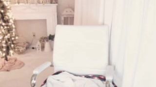 bunni_ wicked girl fingers her shaved holes