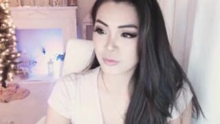 bunni_ jumps on a toy and cums