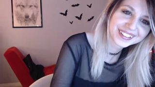 serafina attractive pussy spectacularly fucks ass