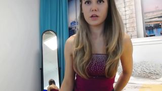 nelliecute wonderful woman gently pulls pussy